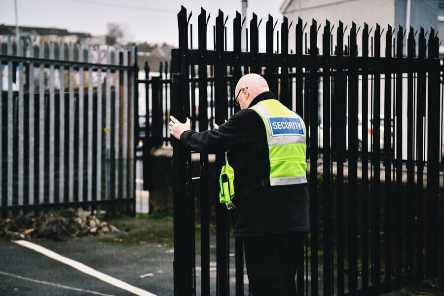 Local security guard RGM