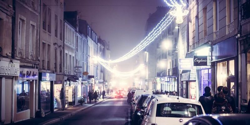 dark highstreet with christmas lights illustrate how to keep your business data safe over the festive periodto